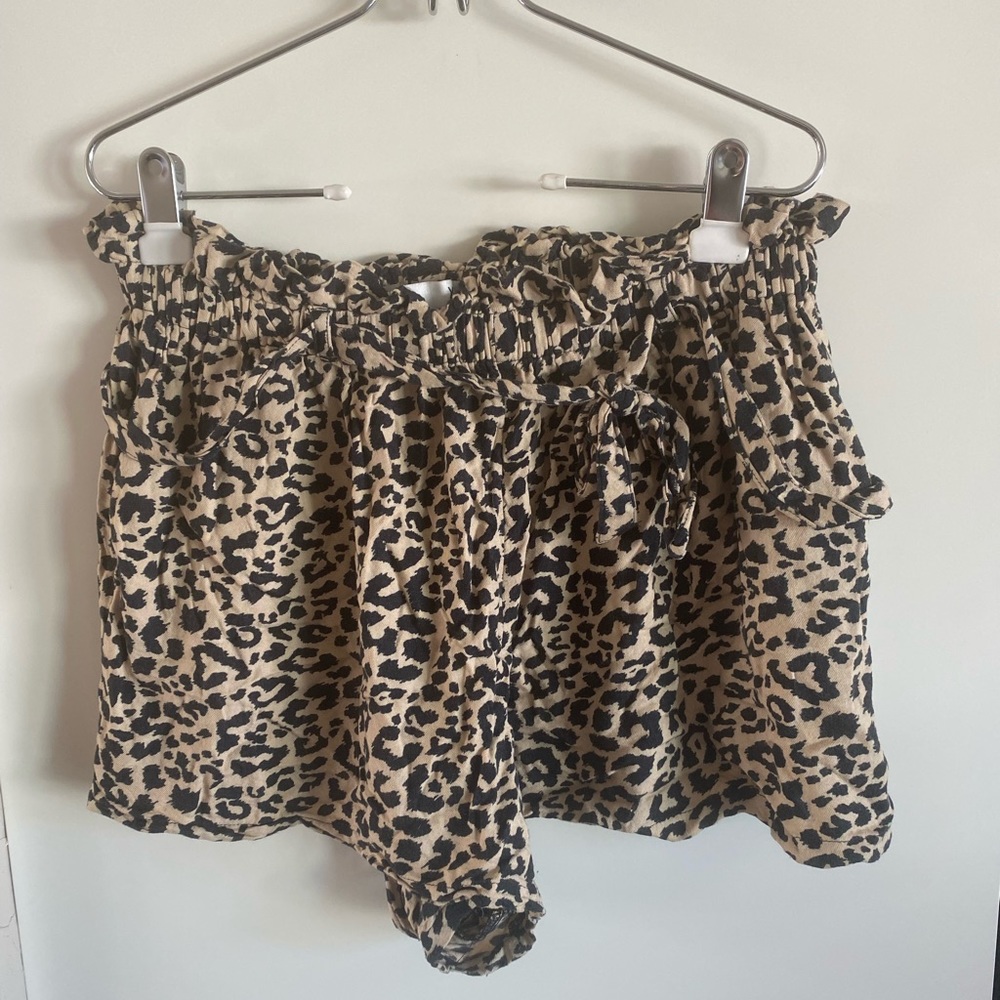 Hollister size XL shorts